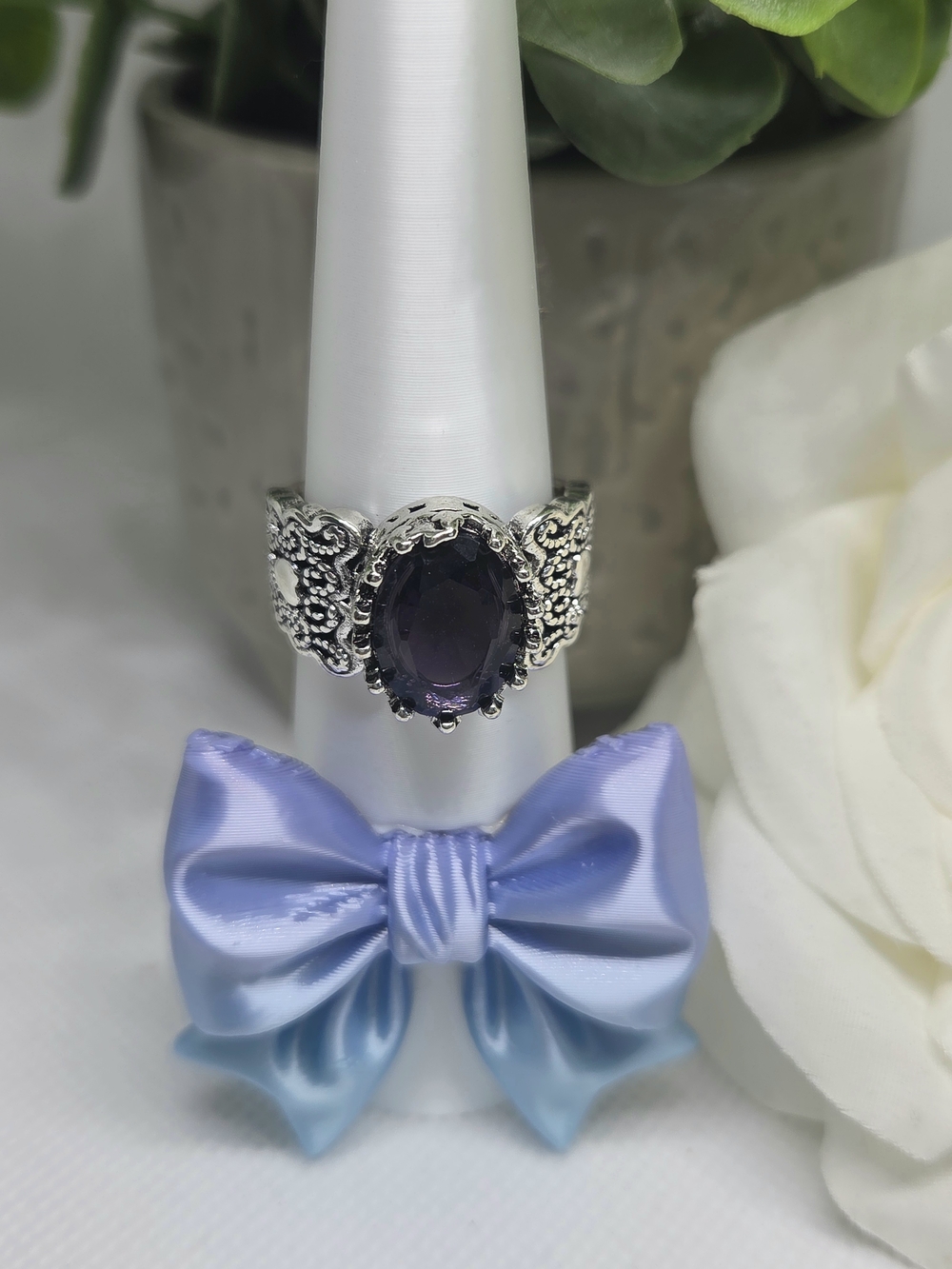 Vintage-Style Silver Ring with Amethyst Center Stone